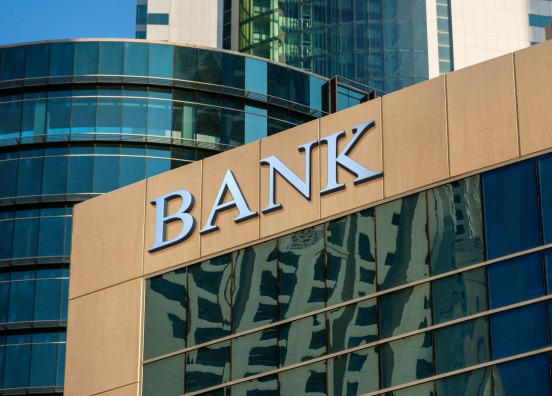 دليل البنوك في الوطن العربي والشرق الأوسط